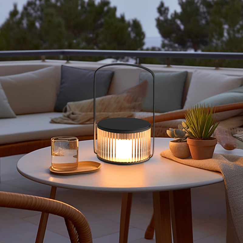 ไฟสนามพลังงานแสงอาทิตย์แบบพกพา - Outdoor Lighting For Garden บทวิจารณ์และราคา