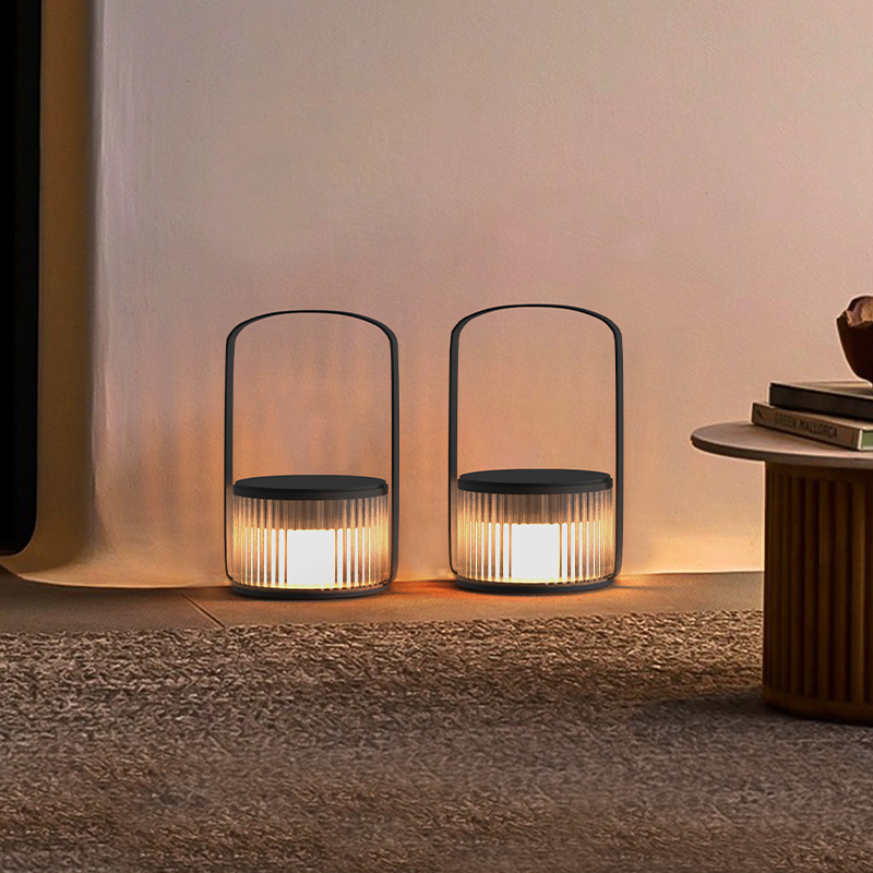ไฟสนามพลังงานแสงอาทิตย์แบบพกพา - Outdoor Lighting For Garden บทวิจารณ์และราคา