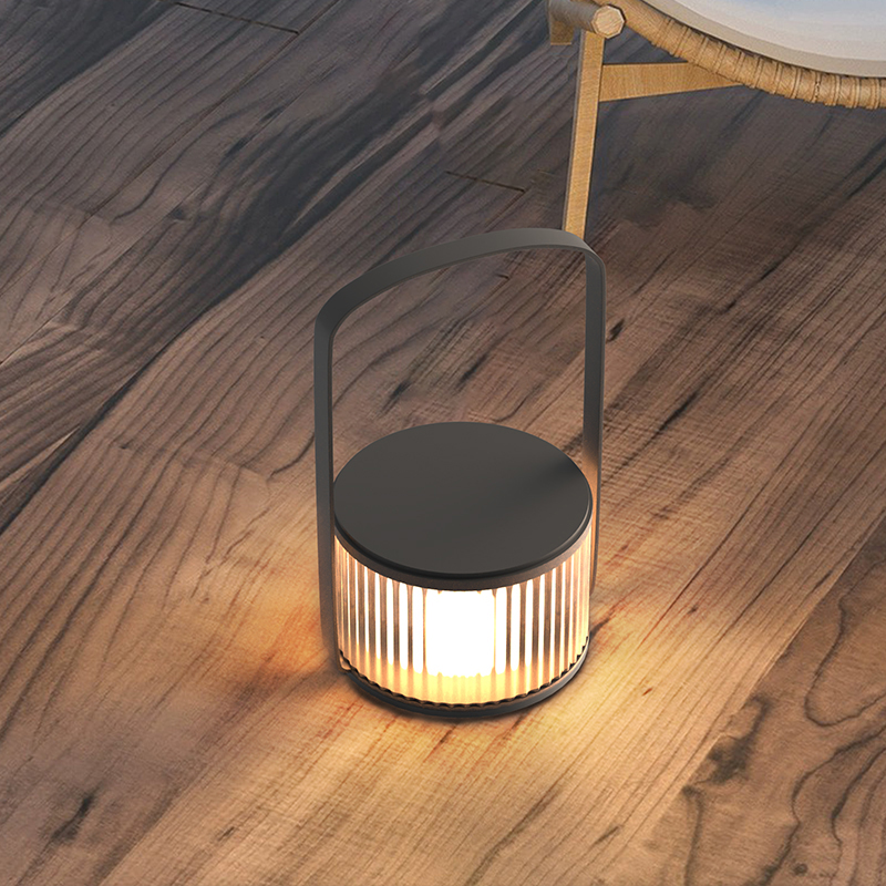 ไฟสนามพลังงานแสงอาทิตย์แบบพกพา - Outdoor Lighting For Garden บทวิจารณ์และราคา